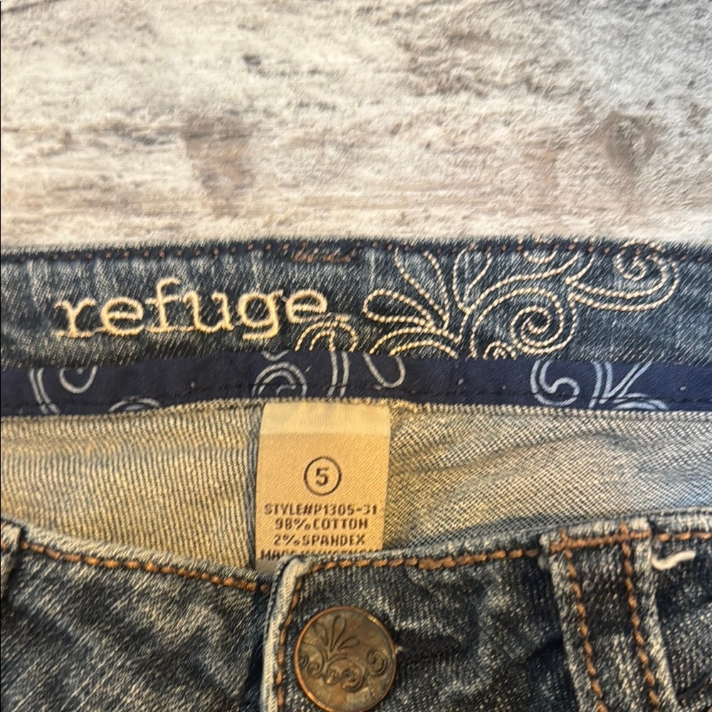 Refuge Indigo Denim Jeans